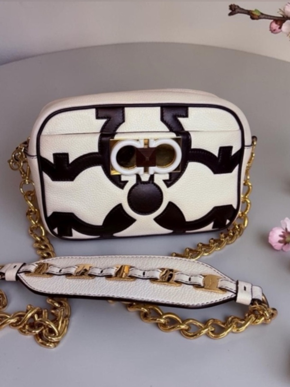 Salvatore Ferragamo GANCINI leather black-and-white w/ chain Crossbody RARE